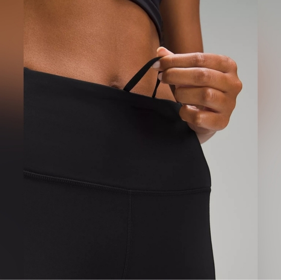 NWT lululemon Fast and Free HR Tight 25" Size 6 - Picture 3 of 9